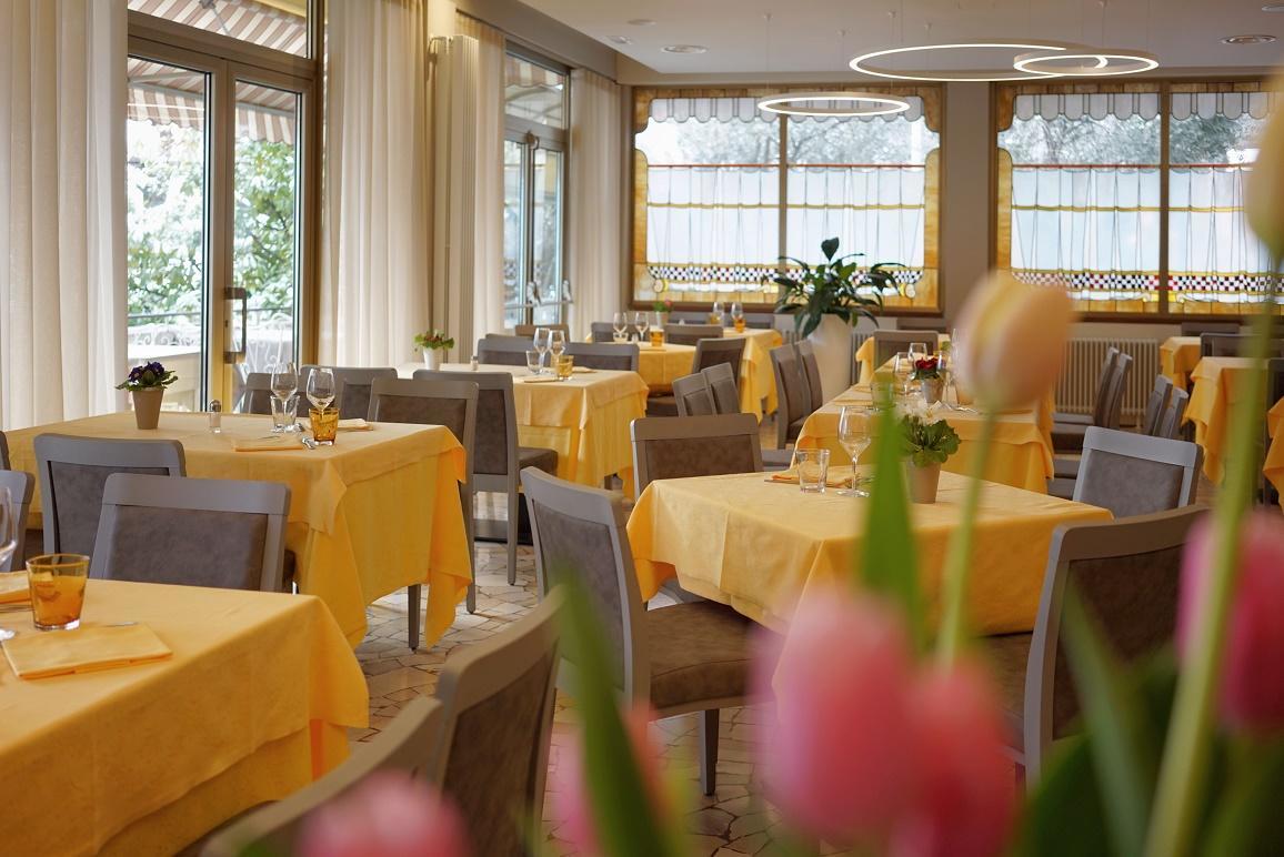 Hotel Le Torrette Galbiate エクステリア 写真